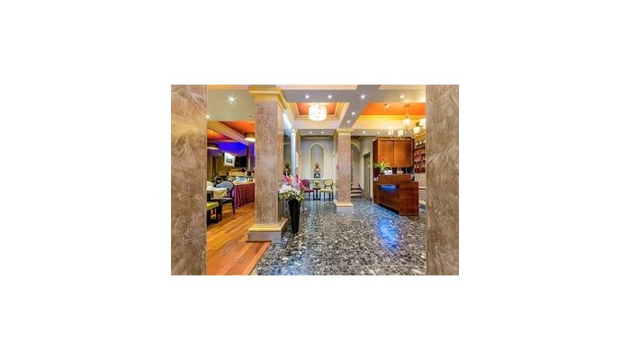 Golden Hotel Paris poza 2