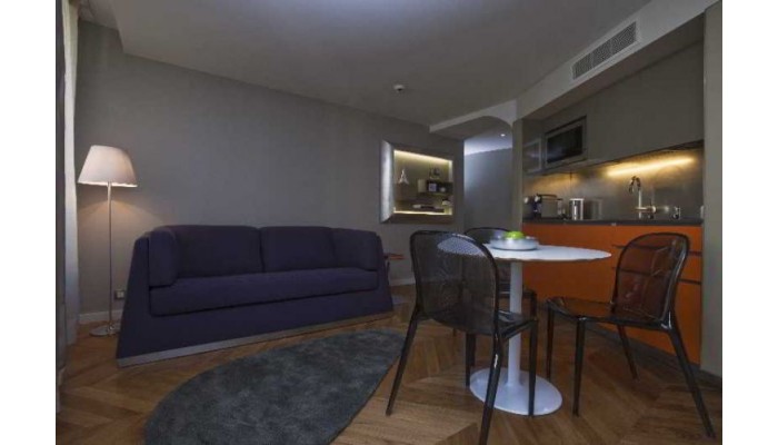 Nell Hotel And Suites poza 6