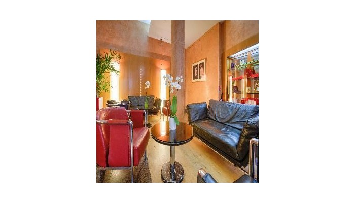 Opera Cadet Hotel poza 4