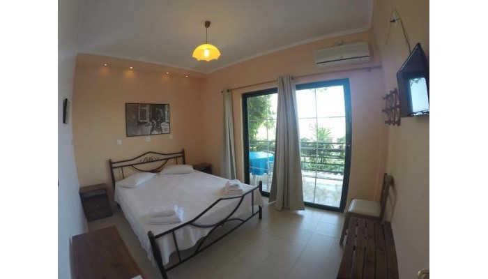 Andromaches Holiday Apartments poza 12