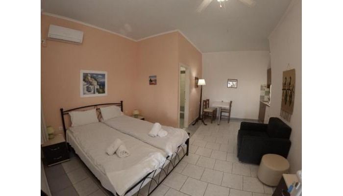 Andromaches Holiday Apartments poza 4