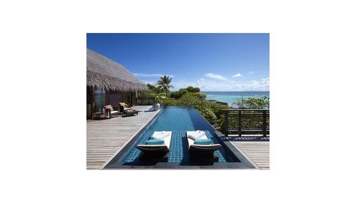 Shangri-la's Villingili Resort poza 11