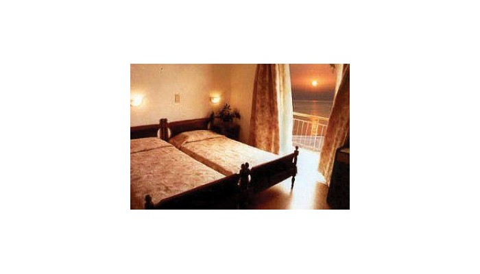 Hotel Karyatides poza 0