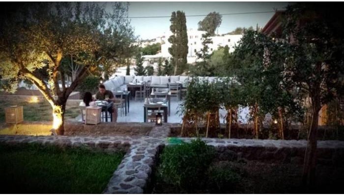 Xanthippi Hotel Apartments poza 3