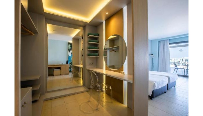 Sentido Asterias Beach Resort poza 4