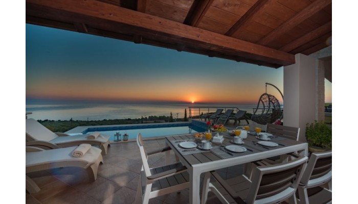 Hotel Nisaki Villa poza 2