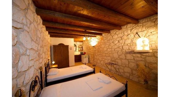 Hotel Alomata poza 3