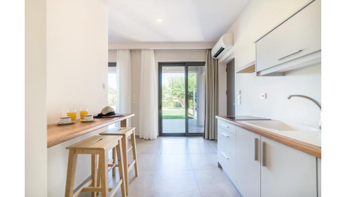 Hotel Lemonia Accommodations poza 7