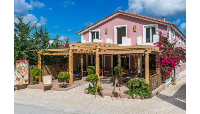 Hotel Lemonia Accommodations poza 12