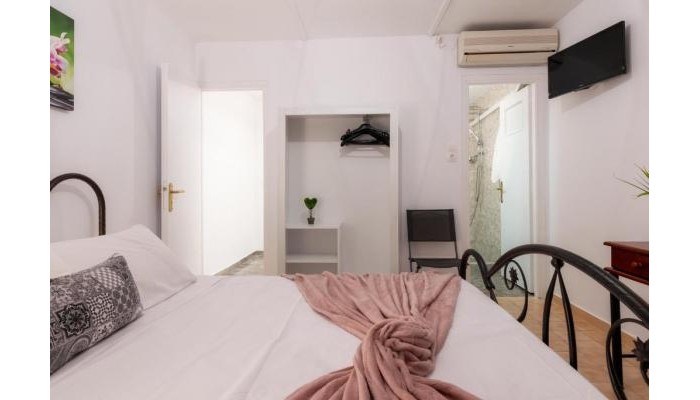 Zante Riva Studios poza 7