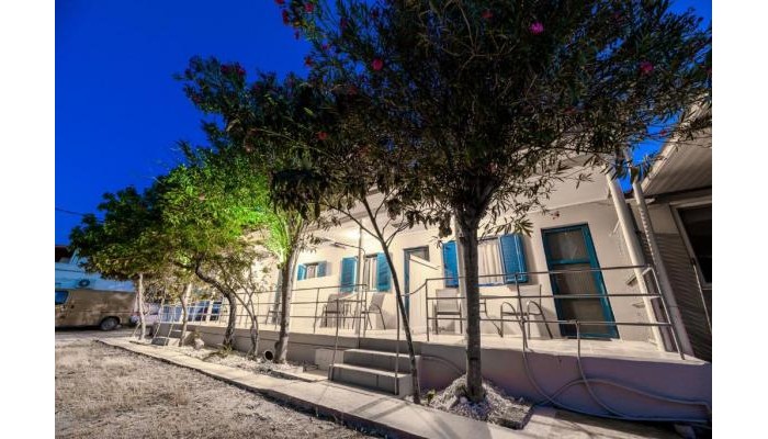 Zante Riva Studios poza 2