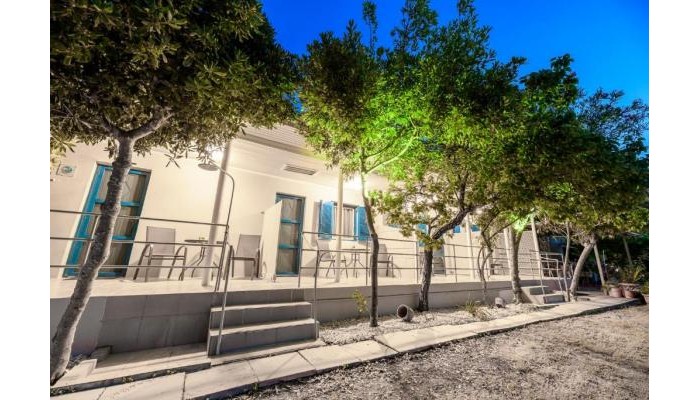 Zante Riva Studios poza 1