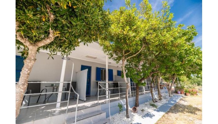 Zante Riva Studios poza 3