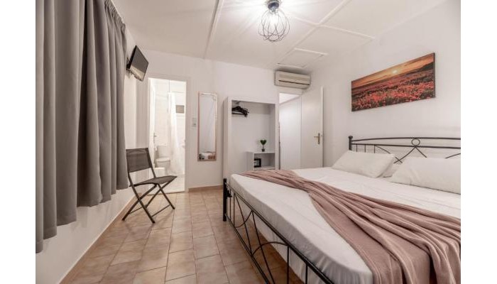 Zante Riva Studios poza 13