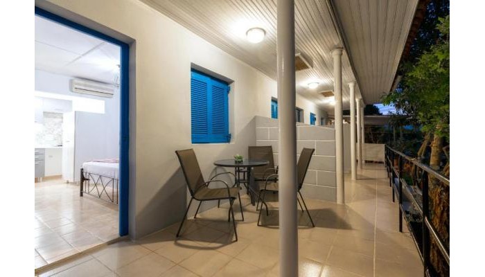 Zante Riva Studios poza 11