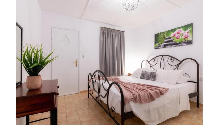 Zante Riva Studios poza 9