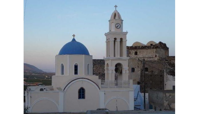 Thira's Dolphin Aparthotel poza 0