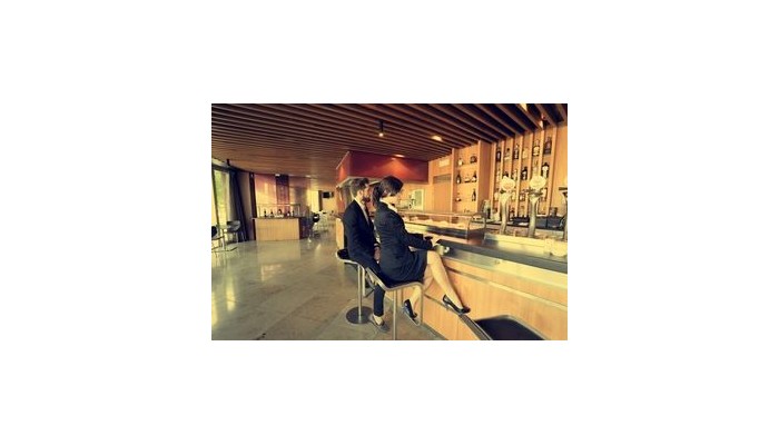 Hotel Zenit Jardines De Uleta Suites poza 0