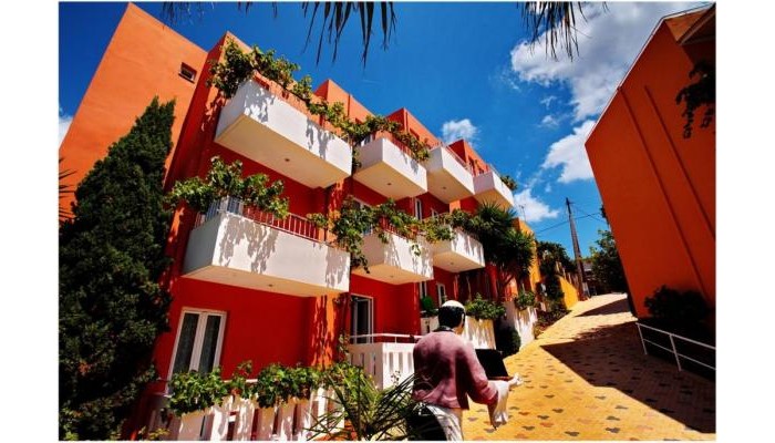 Bellos Apartments poza 1