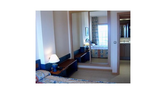 Hotel Puerto Marina poza 2