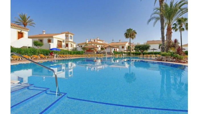 Infiniti Beach Resort poza 6