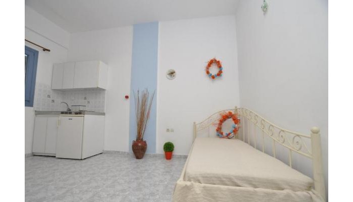 Manos Syros Apartments poza 7