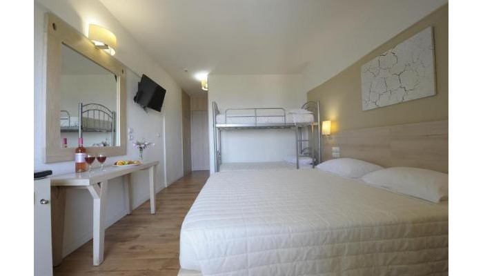 Evia Riviera Resort (Amarynthos Resort) poza 7