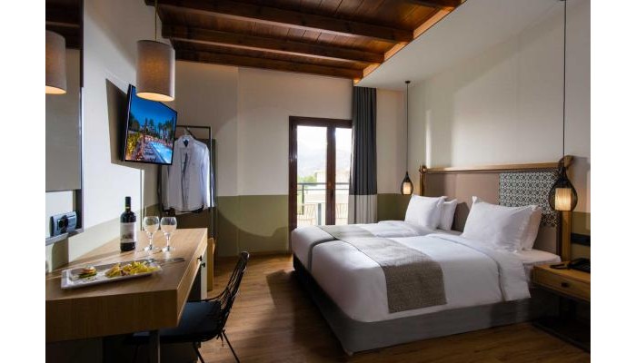 Petousis Hotel And Suites poza 2