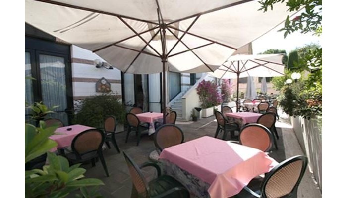 Hotel City poza 6