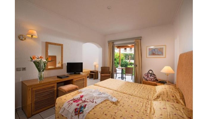 Annabelle Beach Resort poza 7