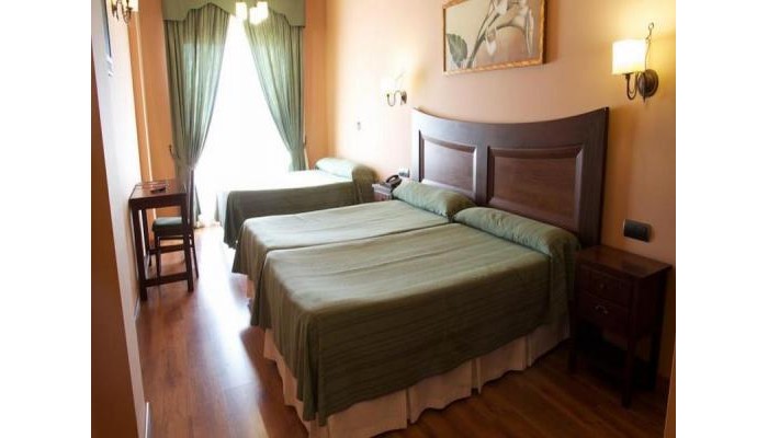 Hotel Los Dolmenes poza 0