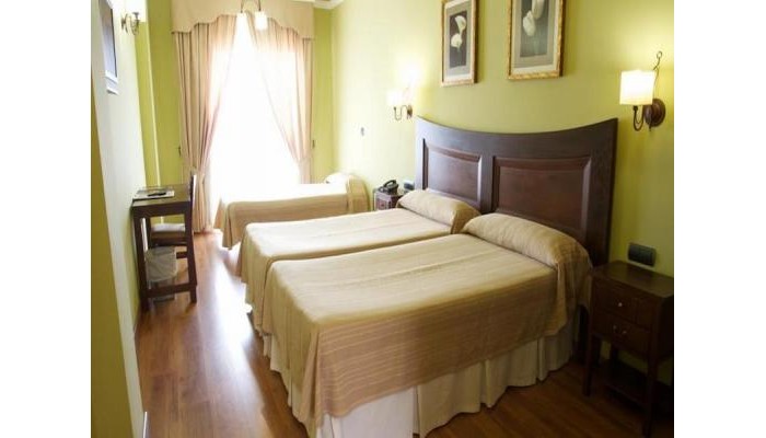 Hotel Los Dolmenes poza 2
