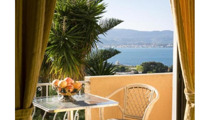 Panorama Fanari Studios & Apartments poza 9