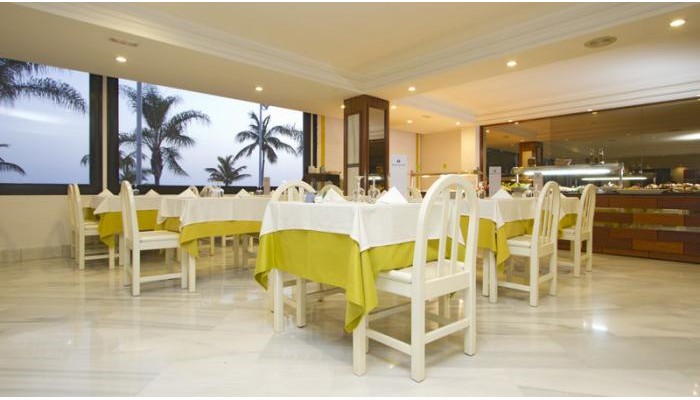 Lancelot Hotel poza 1