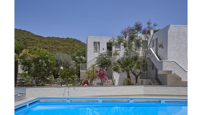 Cascade Hotel At Apartments poza 0