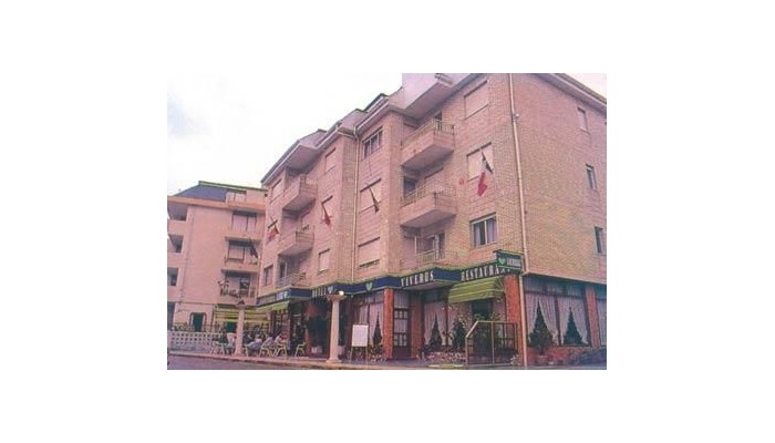 Hotel Las Rocas-llanes poza 0