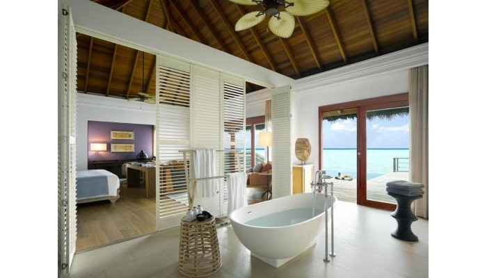 Hotel Dusit Thani Maldives poza 8