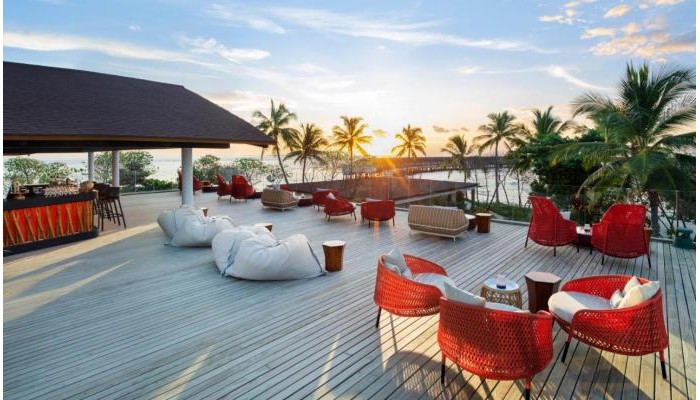 The Westin Maldives Miriandhoo Resort poza 13