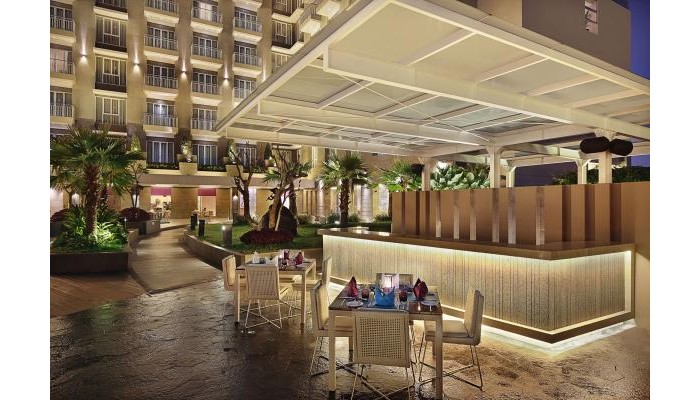 Hotel Grand Mercure Bandung Setia Budi poza 1