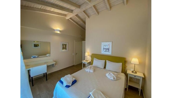 La Riviera Barbati Seaside Apartments & Villas poza 4