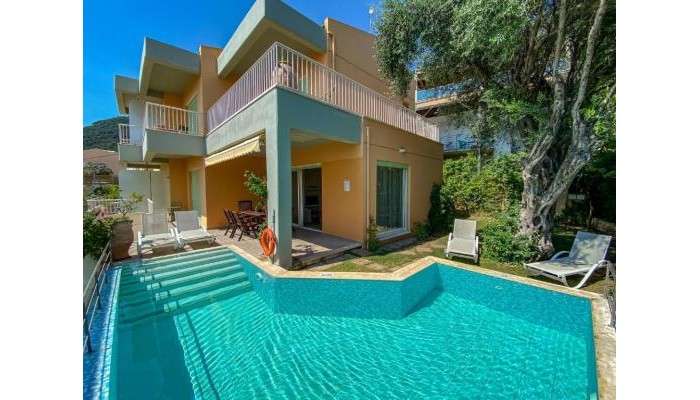 La Riviera Barbati Seaside Apartments & Villas poza 0