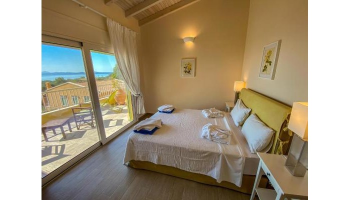 La Riviera Barbati Seaside Apartments & Villas poza 3