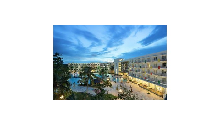 Harris Resort Waterfront poza 1