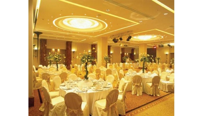 Ramada Plaza Hotel poza 8