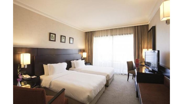 Ramada Plaza Hotel poza 6