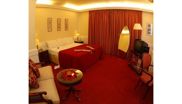 Takaya Suites Hotel poza 2