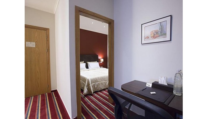 The J Hotel & Spa poza 3