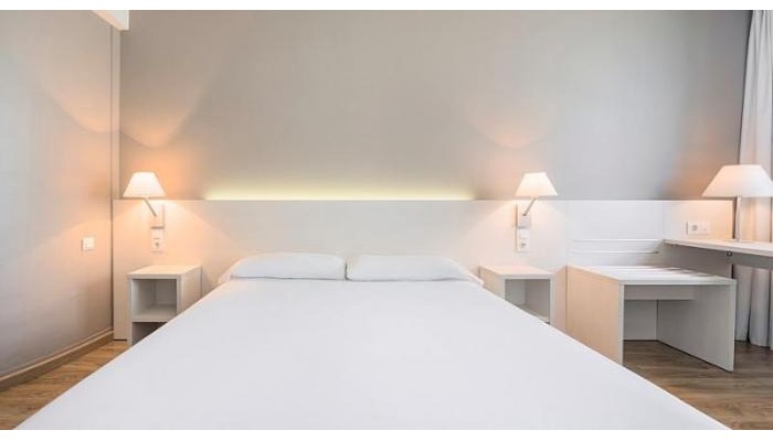 Hotel Ilunion Valencia 3 poza 0