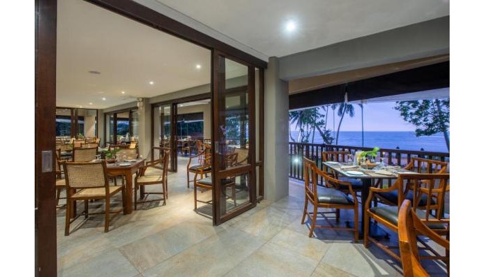 Earl's Reef Hotel poza 10