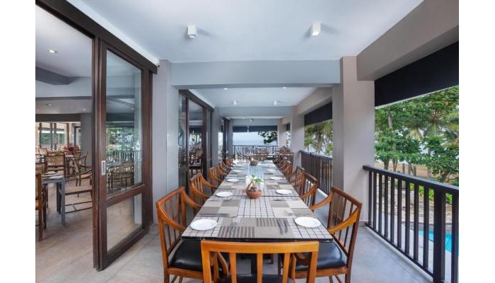 Earl's Reef Hotel poza 9